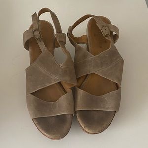 Coclico Sandals